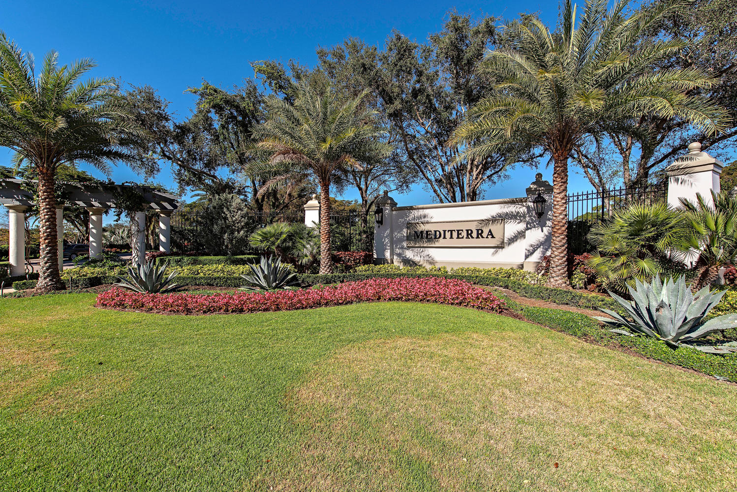 Mediterra Community Naples FLlarge015018Mediterra1499x100072dpi