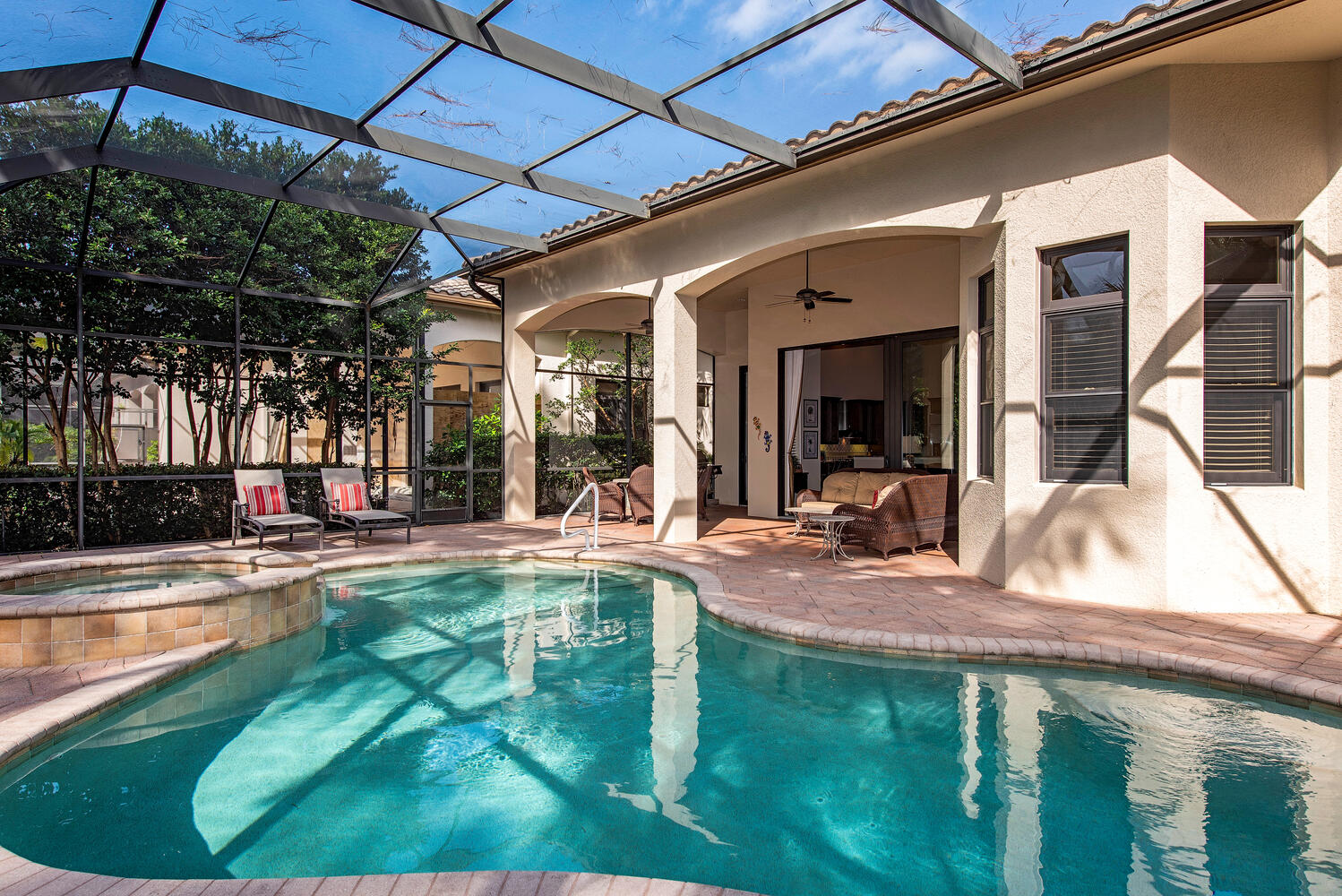 18091 Lagos Way, Naples, FL 34110 Team Weekly